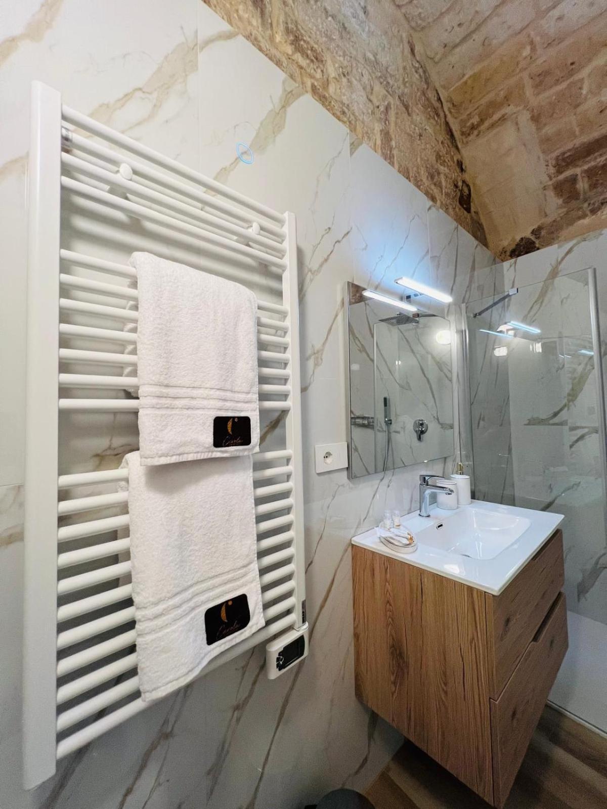 Carola Luxury Room Bari Extérieur photo