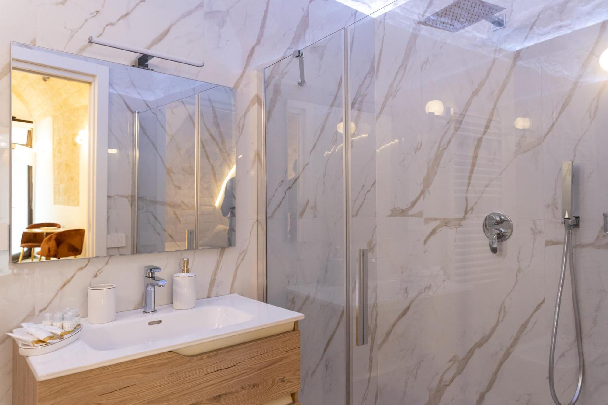 Carola Luxury Room Bari Extérieur photo