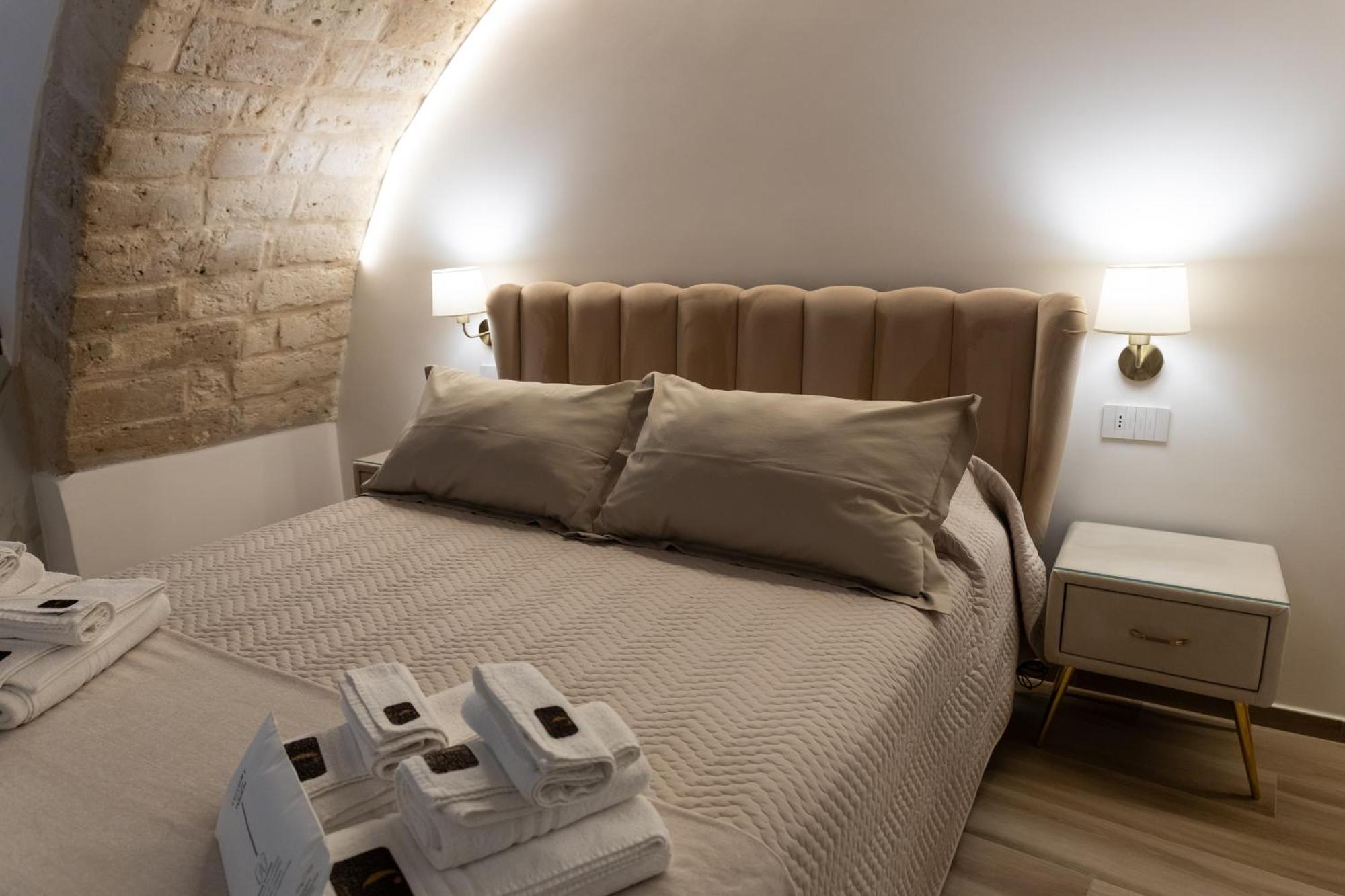 Carola Luxury Room Bari Extérieur photo